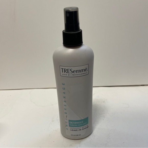 Tresemme Detangle Leave In Anti Breakage Original Formula 10 OZ HTF